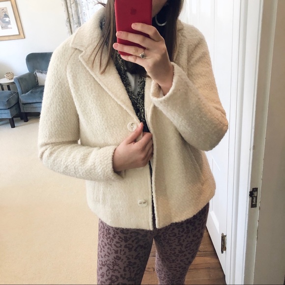 Lands' End Jackets & Blazers - Lands’ End Wool Peacoat Crop Boucle White Size 6